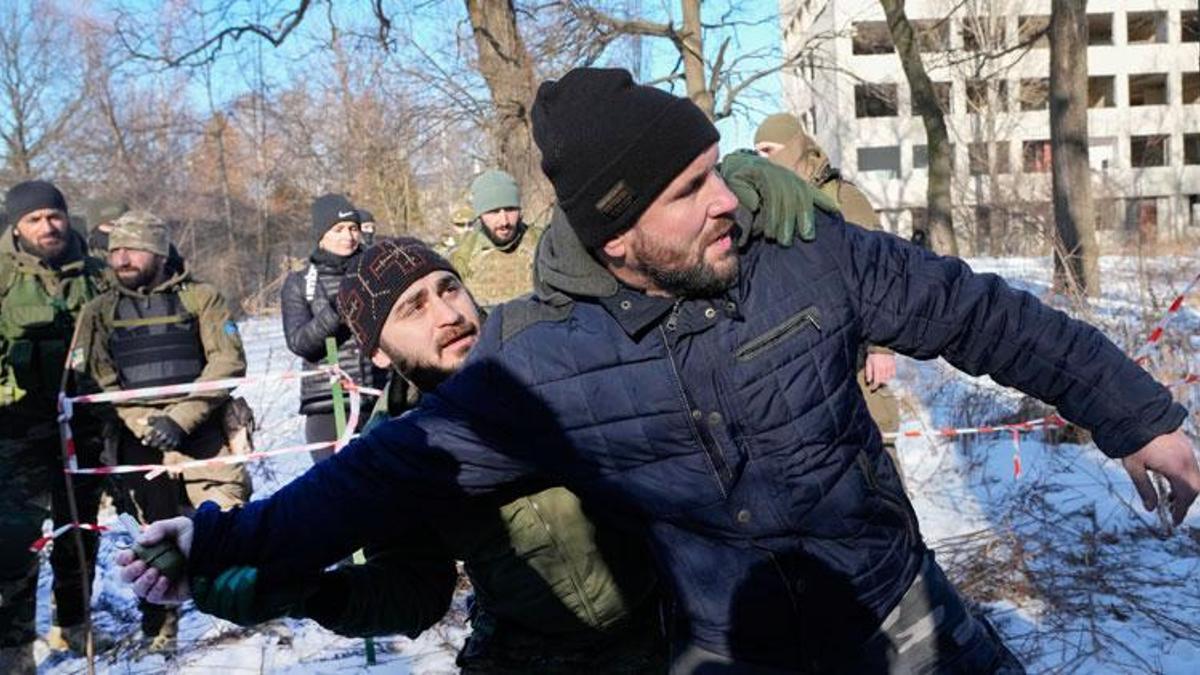 Kiev'e 30 km kala Rus güçleri Ukrayna birlikleri tarafından yavaşlatıldı