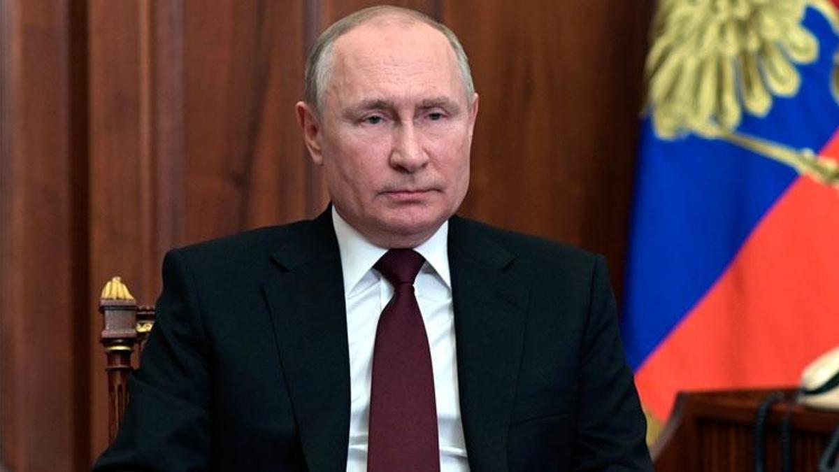 Rusya Devlet Başkanı Putin, faiz oranının yüzde 20’de sabit kalması talimatını verdi