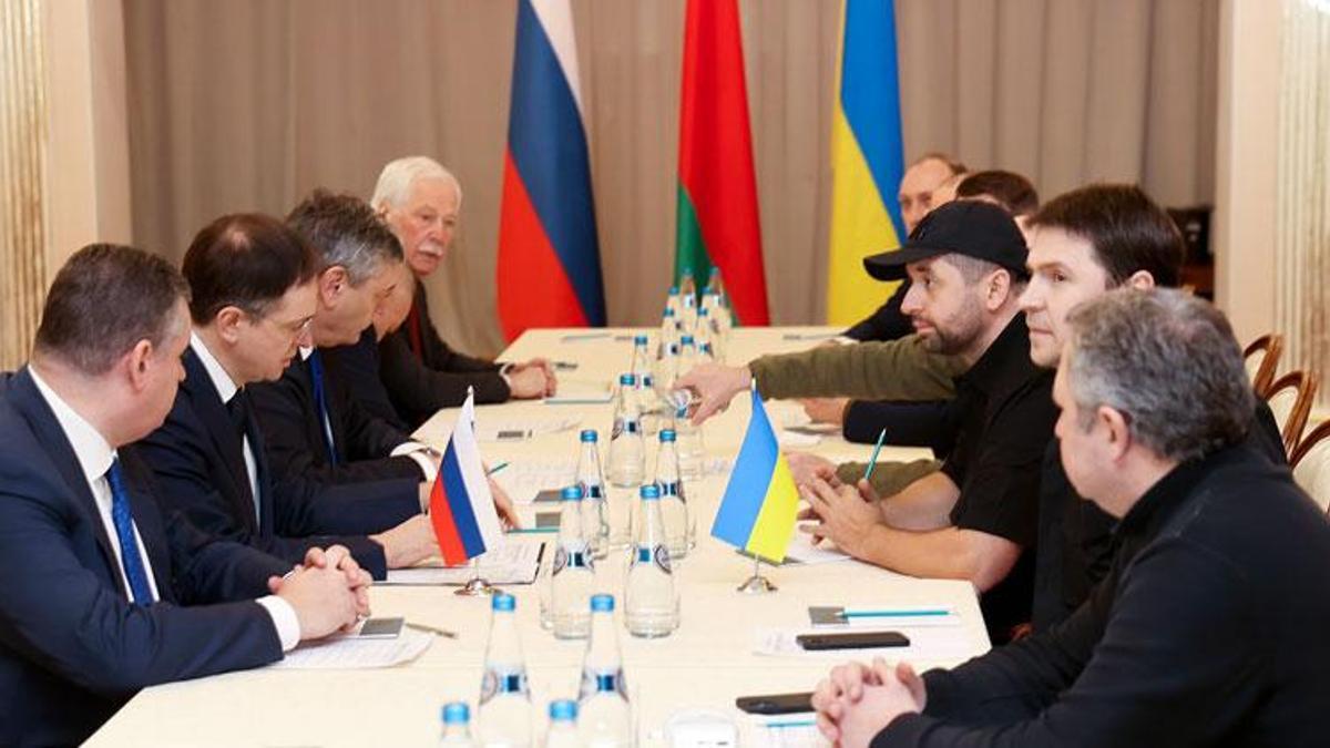 Belarus'taki Rusya-Ukrayna müzakere görüşmeleri sona erdi