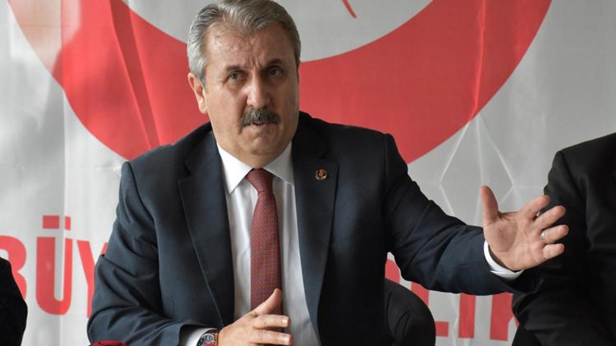 Destici: Rusya, Türkiye’nin Montrö’yü delerek kendi lehine kararlar vermesini istiyor