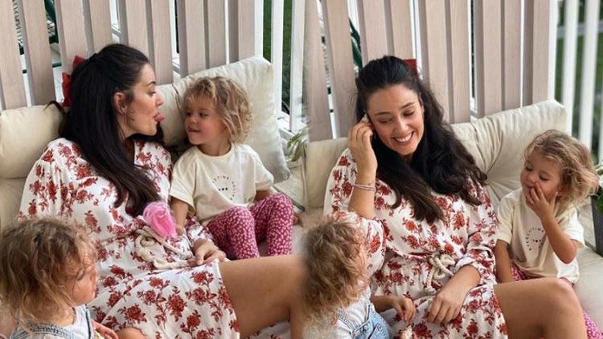 Pelin Akil'den eğlenceli paylaşım! 'Ne anlatıyorlar?'