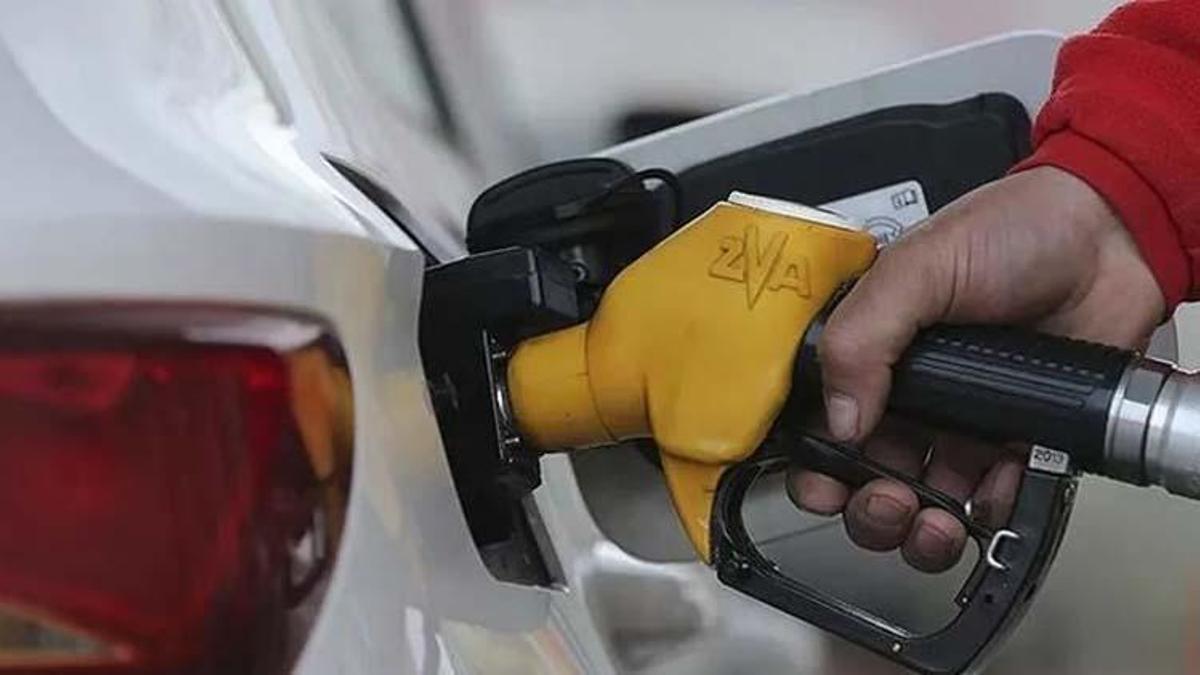 Benzine zam gelecek mi, ne zaman? Güncel benzin fiyatı ne kadar, EPGİS motorine zam geldi mi?