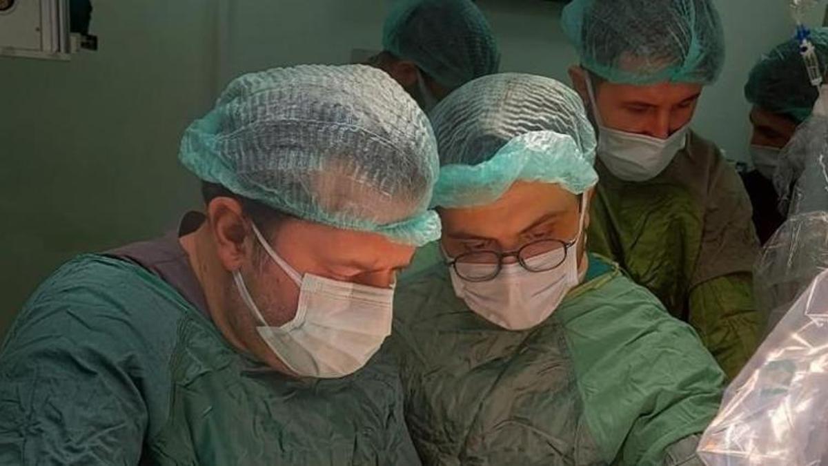 Kütahya'da narkozsuz bel fıtığı ameliyatı