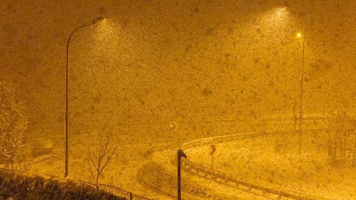 Çok kuvvetli kar yağışı başlıyor! Meteoroloji'den son dakika uyarısı! 'Aybar kar fırtınası' geliyor, 1987’den sonraki en yoğun yağış...
