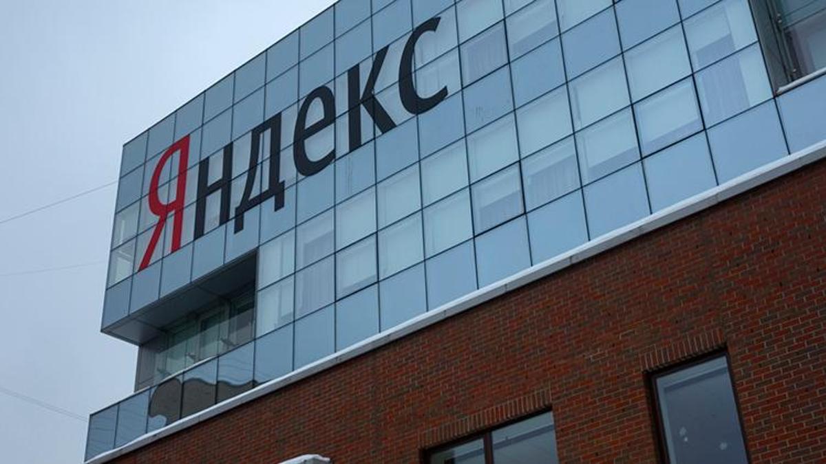 Yandex iflasın eşiğine geldi! Rubledeki değer kaybı Google'ın Rus rakibini vurdu