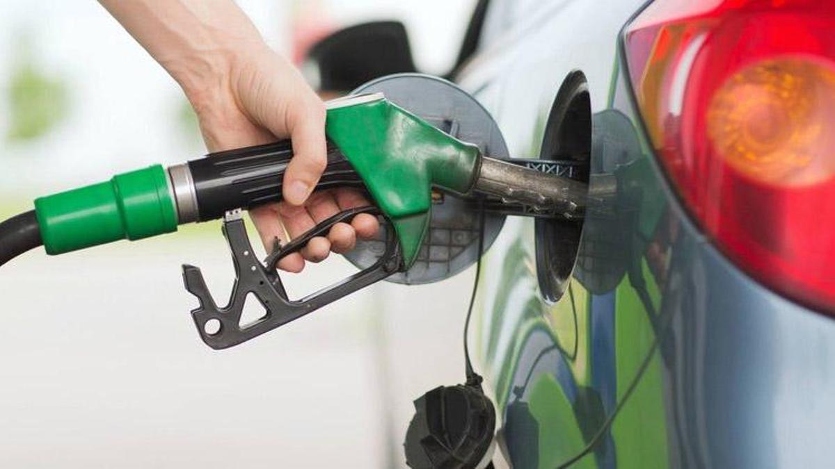 Benzin fiyatı ne kadar oldu, İstanbul, Ankara ve İzmir’de benzinin günce litre fiyatı kaç TL? Benzine yeni zam geldi mi?