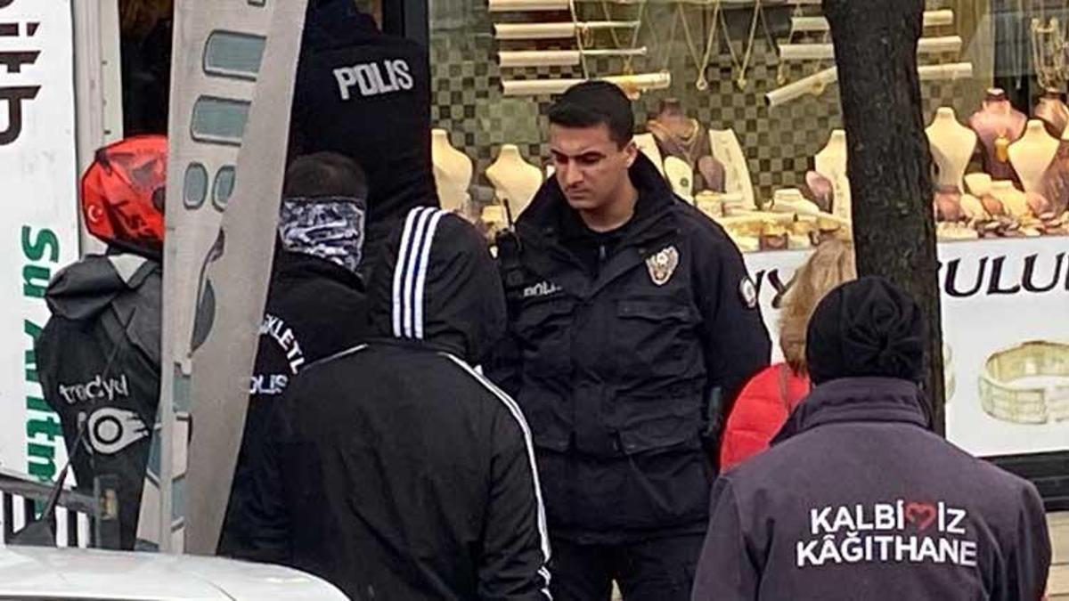 Kağıthane’de kuyumcu soygunu! 1 milyon liralık altını alıp kaçtılar