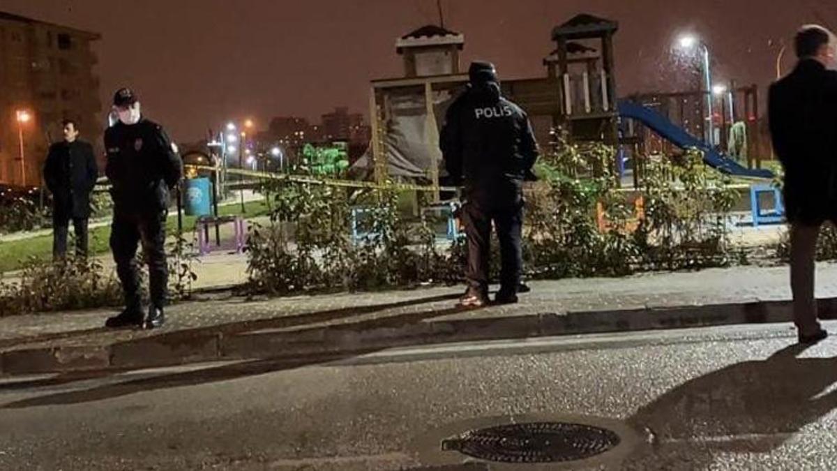 Kadın hakim, çocuk parkında iple asılı halde ölü bulundu!