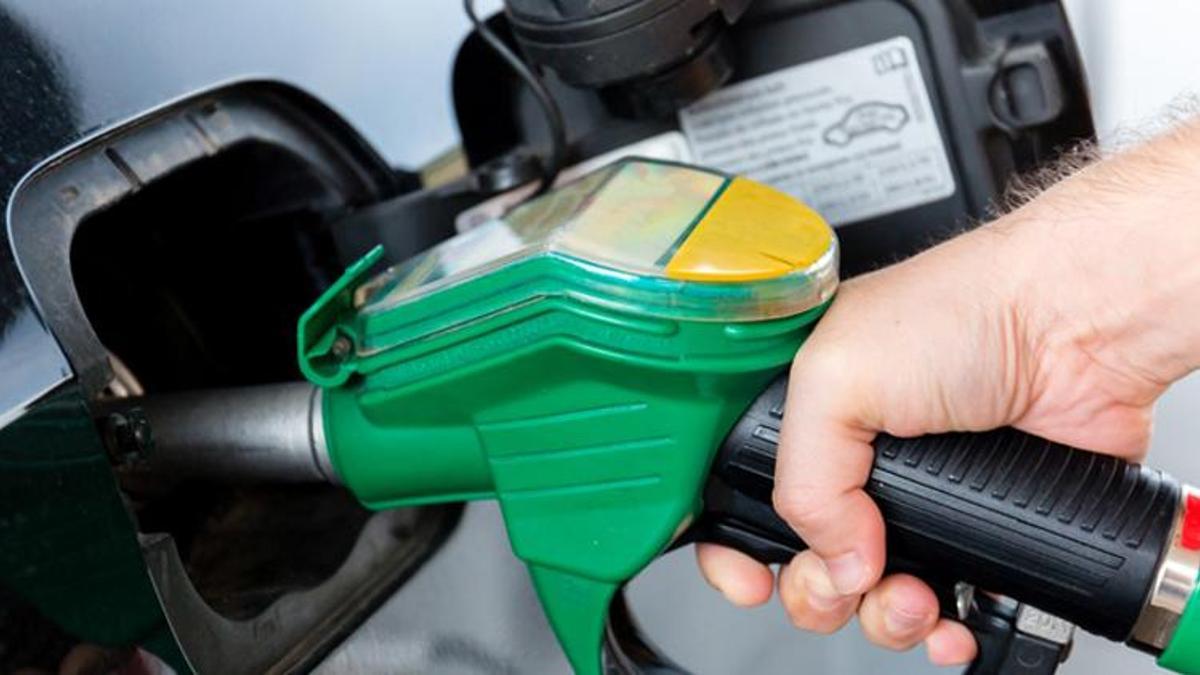 Akaryakıtta büyük indirim beklentisi! Benzin, motorin...