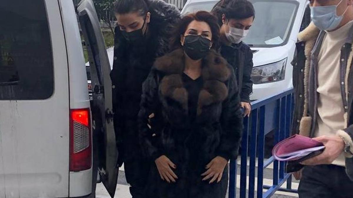 Sedef Kabaş'a ilk duruşmada tahliye oldu
