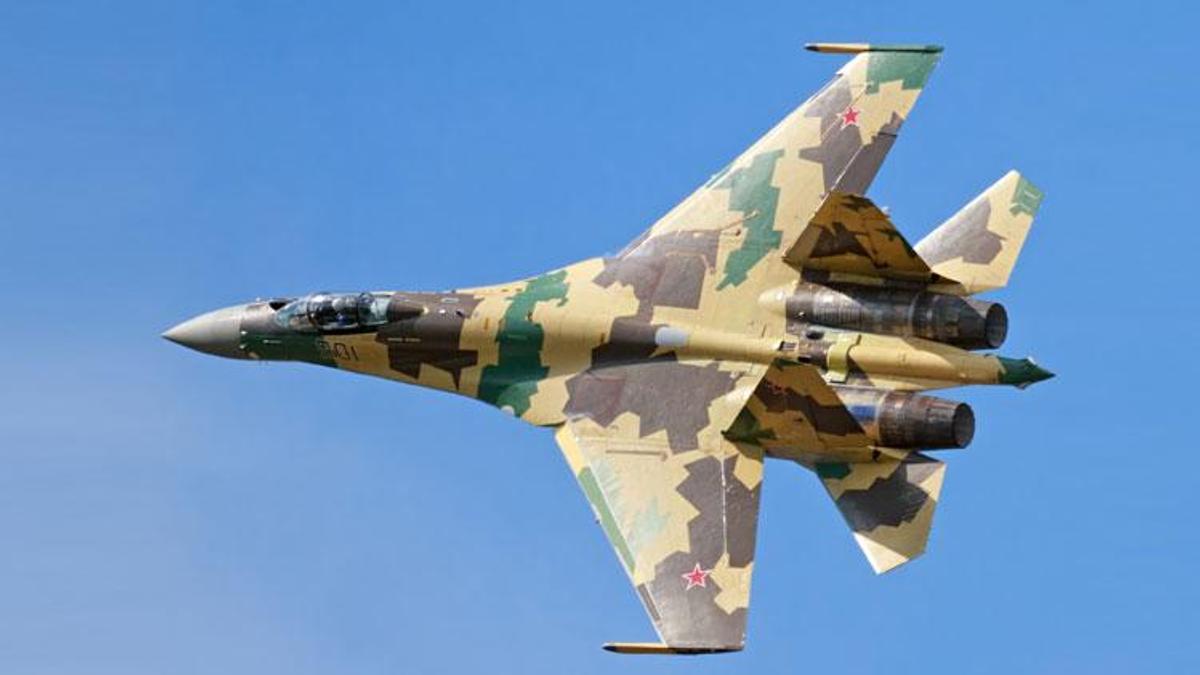 Rus pilotlara Ukrayna'dan teklif: Uçağını getir 1 milyon doları götür...