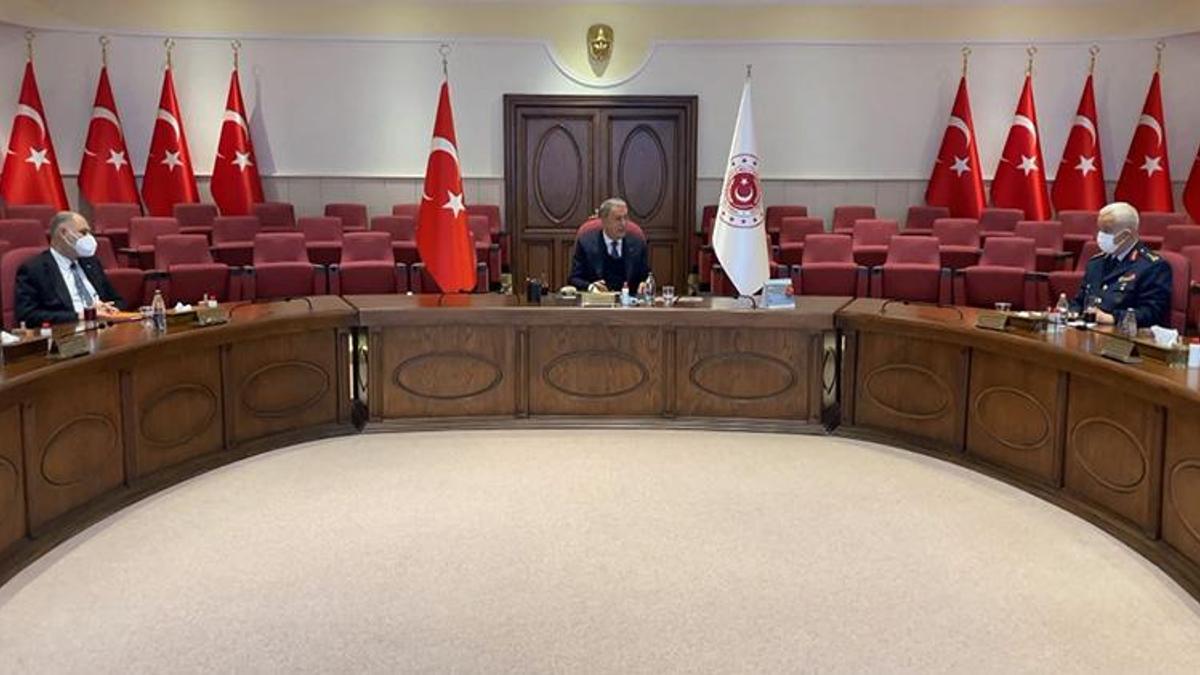 Bakar Akar, sağlık çalışanlarıyla bir araya geldi