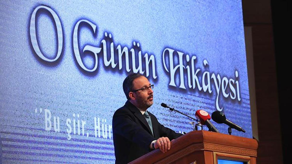 Bakan Kasapoğlu: Merhum Akif, millet sevgisini şiir ile milletimize yansıtmıştır