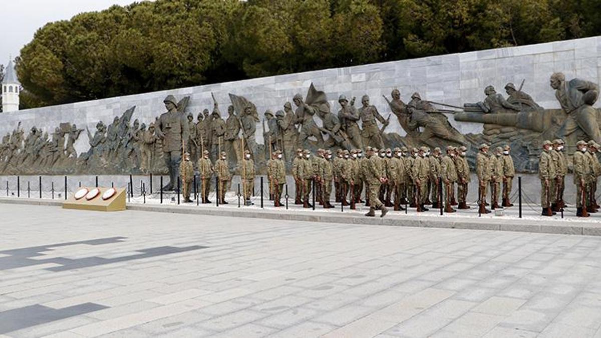 Şehitler Abidesi'nde '18 Mart' hazırlığı