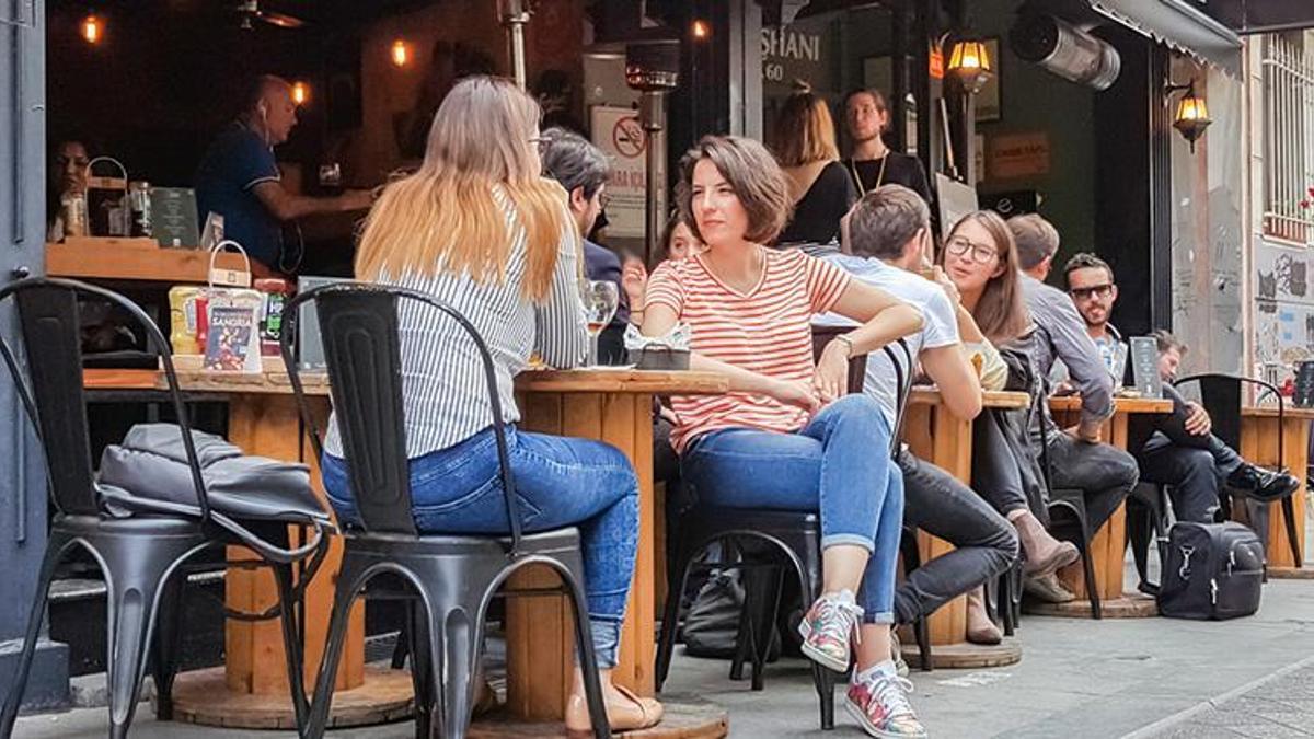 Restoran ve kafelerde yeni dönem başladı! Tamamen değişiyor, artık...