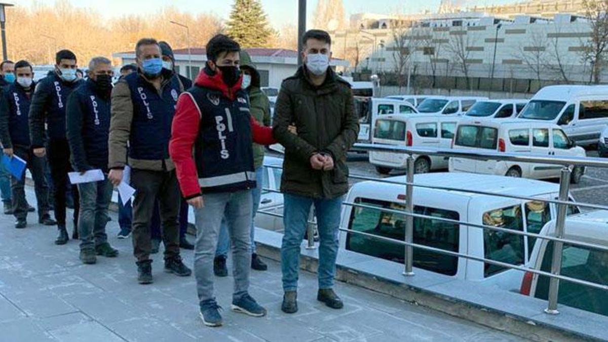 Ankara'da FETÖ operasyonu! 14 şüpheliye gözaltı kararı