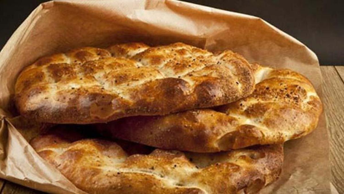 Ramazan pidesi fiyatları 2022! Ramazan pidesi kaç lira oldu, sade, susamlı yumurtalı pide kaç TL? Ramazan pidesi kaç gram?