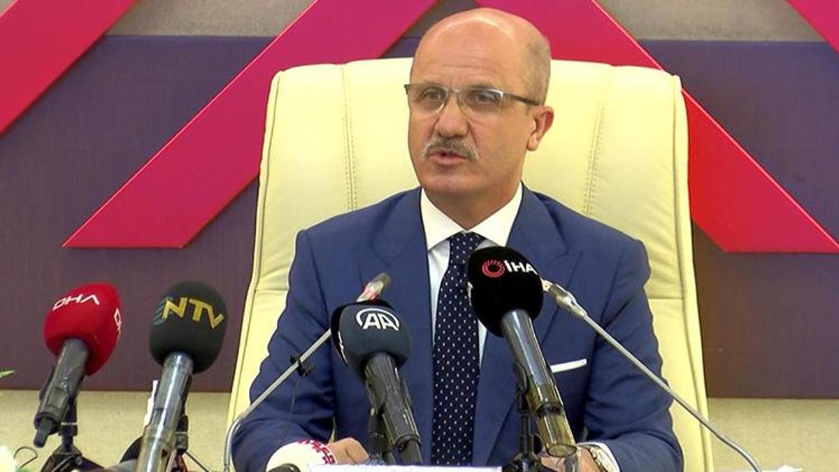 YÖK Başkanı Özvar'dan Ukrayna'dan yatay geçiş ve özel öğrencilik başvuruları ile ilgili açıklama