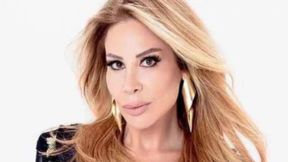 Ünlü şarkıcı Linet'in annesi hayatını kaybetti