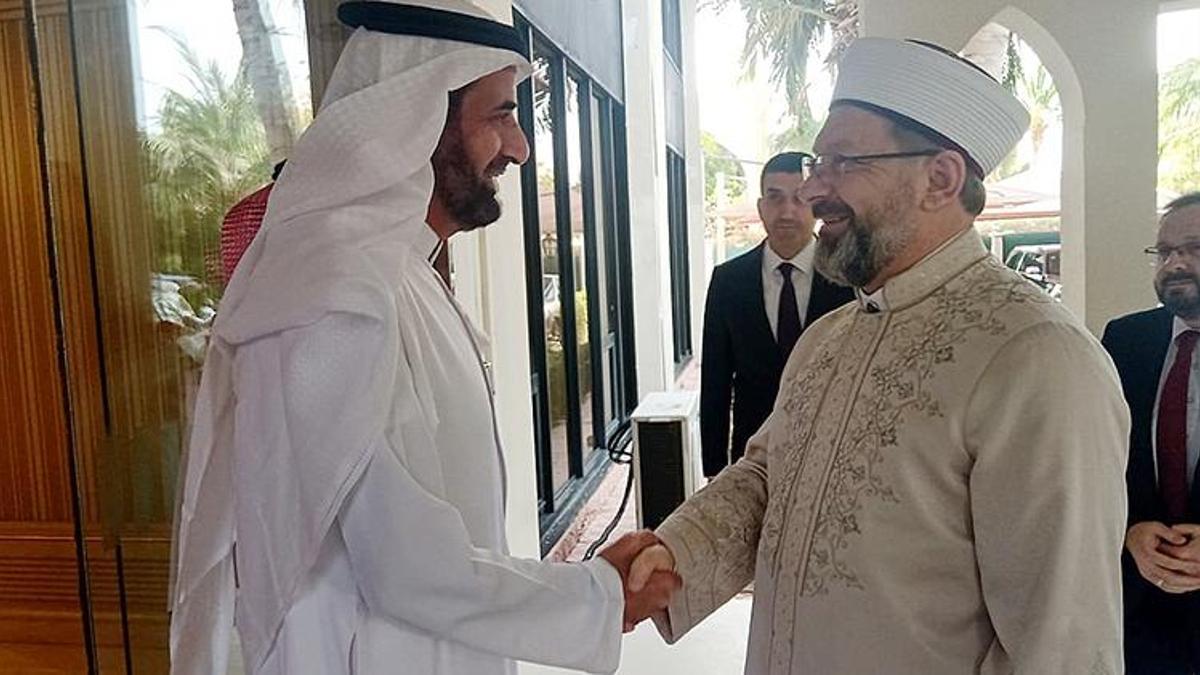 Diyanet İşleri Başkanı Erbaş, Suudi Arabistan Hac ve Umre Bakanı ile görüştü