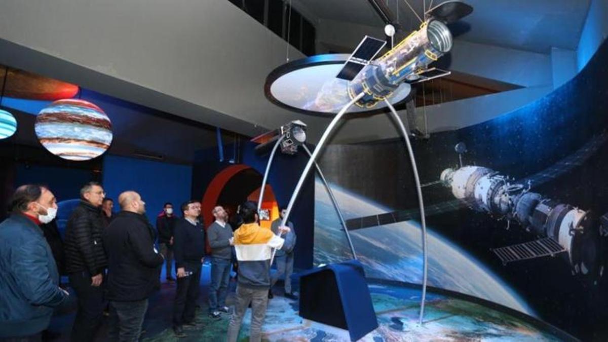 Antalya Bilim Merkezi, BİLİMFEST ile açılıyor