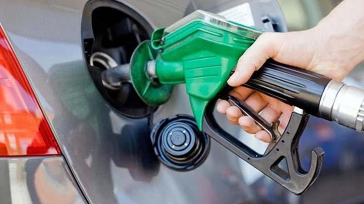 Benzine zam var mı, motorine zam geldi mi 22 Mart? Bugün benzin fiyatı ne kadar, güncel akaryakıt fiyatları?