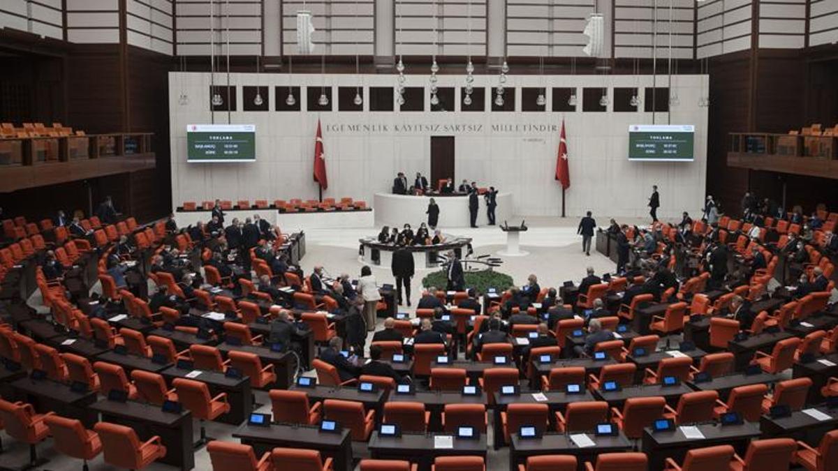 Seçim kanunu teklifi komisyondan geçti