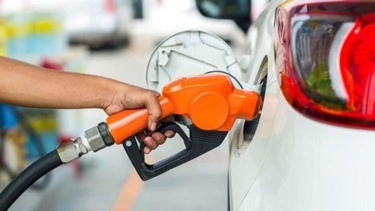 Motorine zam var mı, benzine zam mı gelecek? Motorine zam ne zaman uygulanacak? Bugün akaryakıt fiyatları…