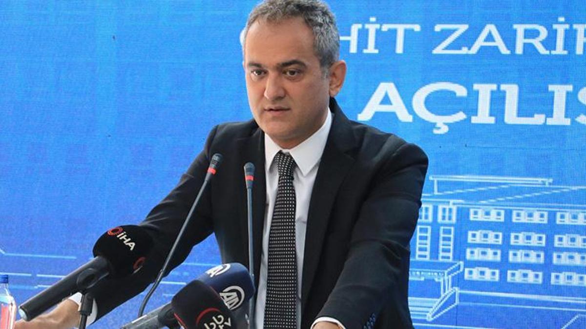 Öğrencilerle ilgili Milli Eğitim Bakanı Özer'den açıklama! 'İlk defa oldu' diyerek duyurdu...