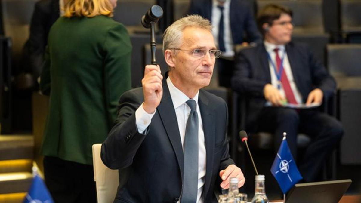 Stoltenberg’in görevi süresi 2023’e kadar uzatıldı