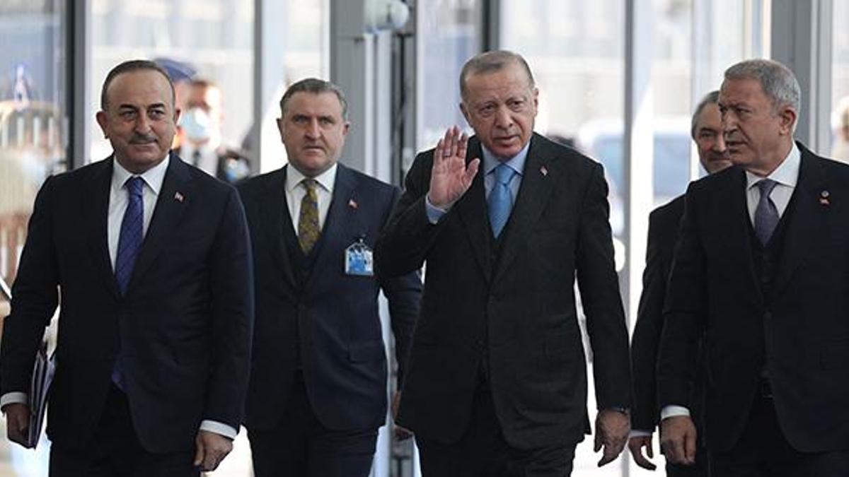 Cumhurbaşkanı Erdoğan'dan NATO Zirvesi'nde peş peşe görüşmeler