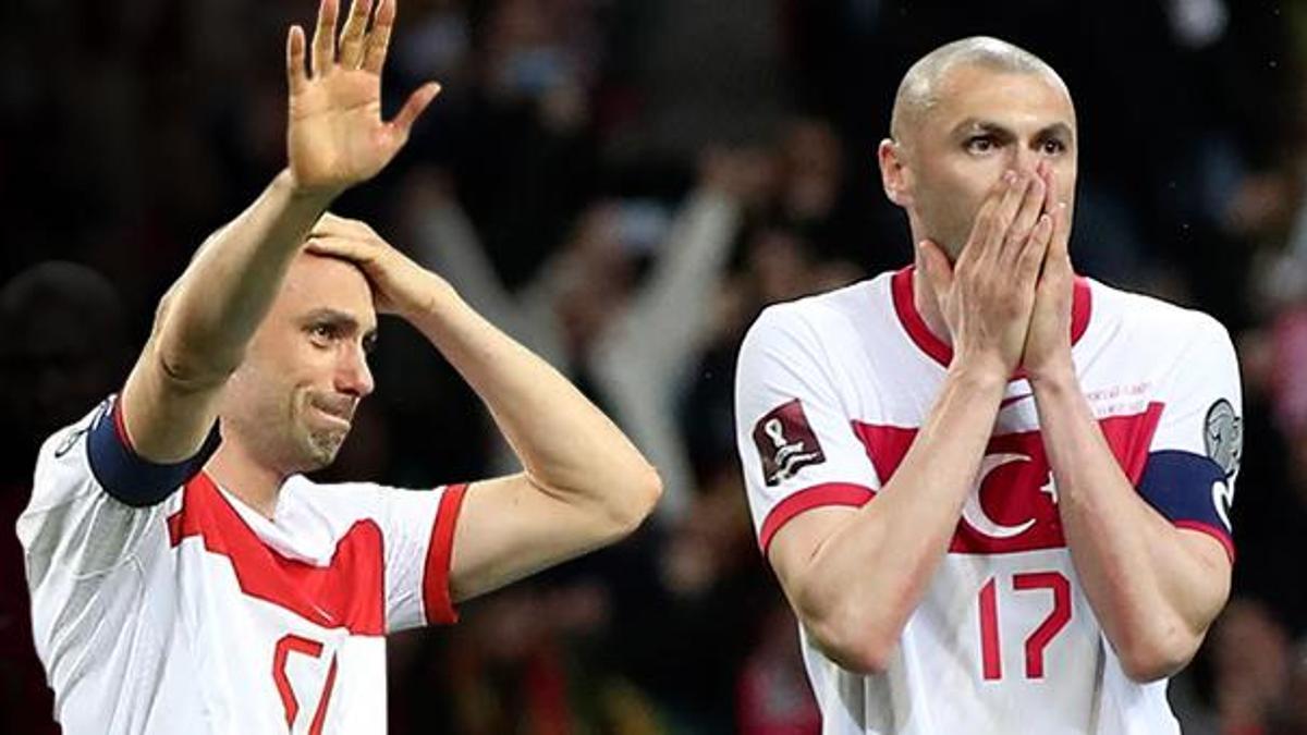 Burak Yılmaz, Portekiz maçının ardından Milli Takım'ı bıraktı