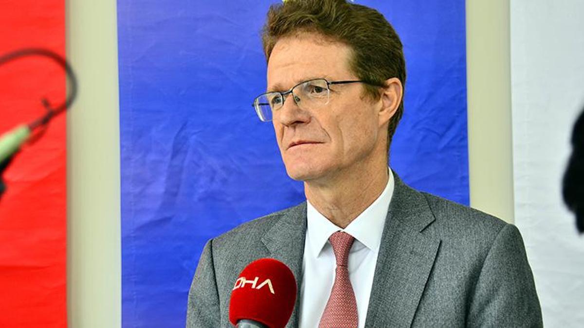 AB Türkiye Delegasyonu Başkanı Landurt: Rusya'ya baskılarımızı sürdüreceğiz
