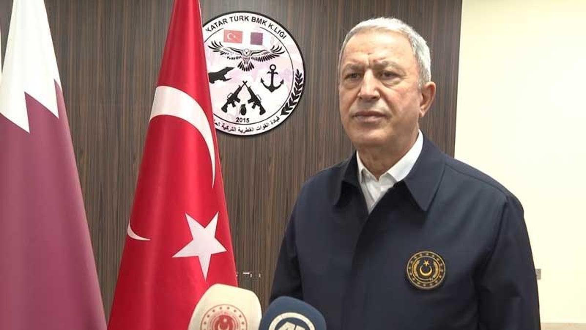 Bakan Akar, Ukraynalı mevkidaşı ile görüştü