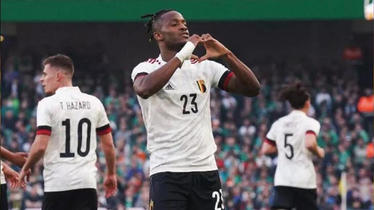 Milli takımda çok şık gol atıyor Beşiktaş'a gelince kontağı kapatıyor
