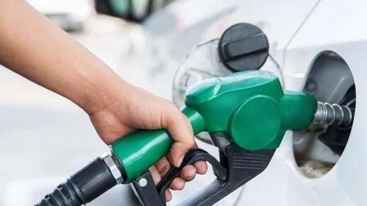 Akaryakıt fiyatlarında son dakika gelişmesi! Motorine zam