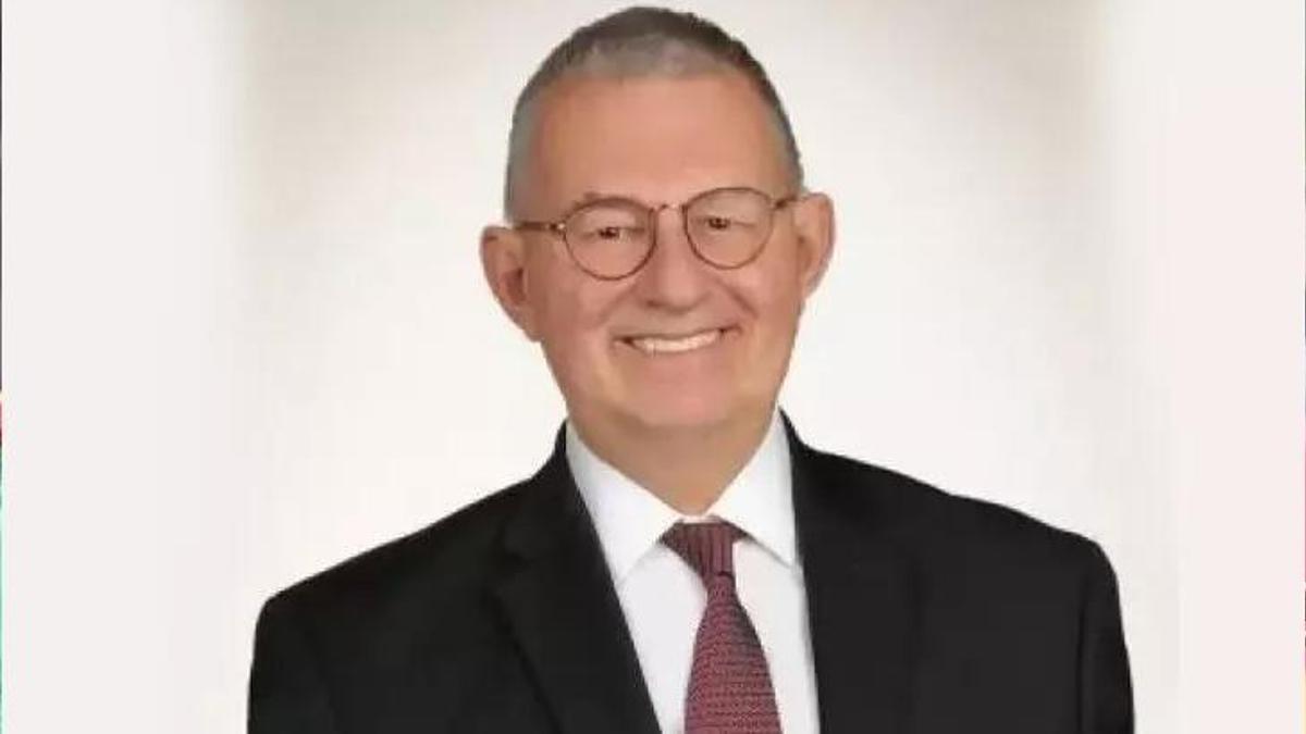 Göztepe'de Mehmet Sepil'den sonra Murat Yazıcı dönemi başladı