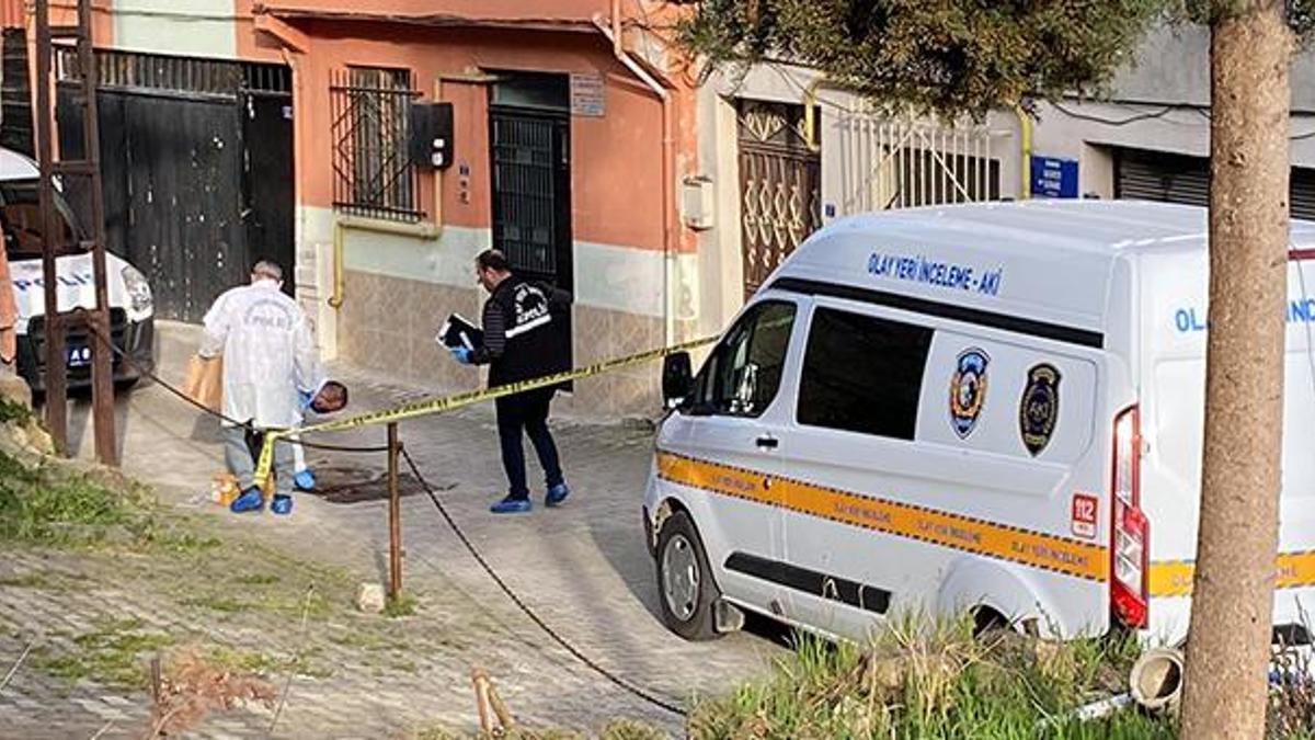 Sokak ortasında dehşet! 1 çocuk annesi eşini bıçaklayarak öldürdü