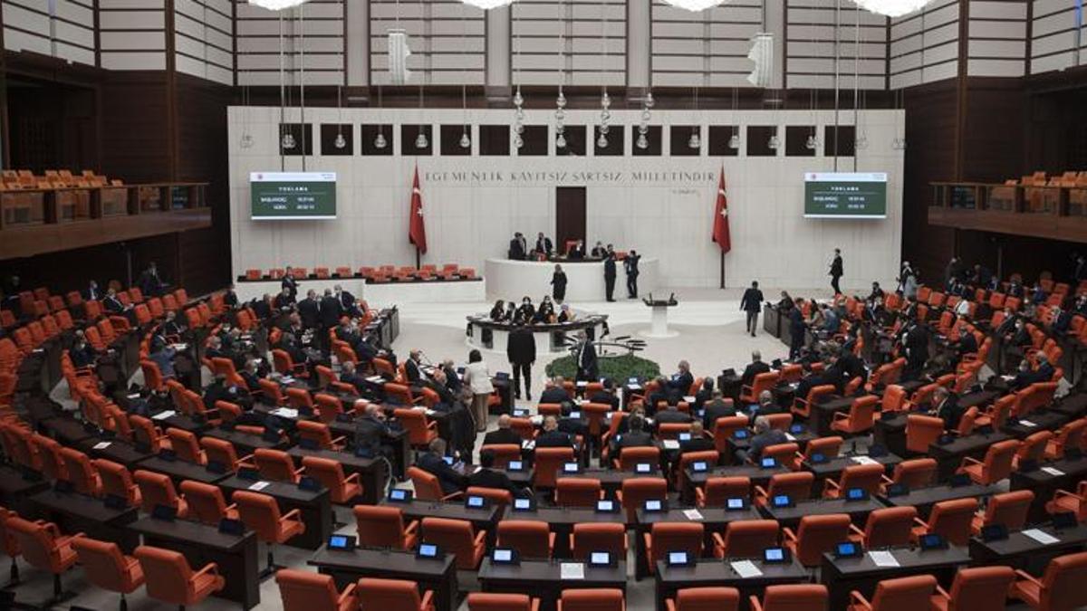 Seçim barajı yüzde 7 oldu! Milletvekilliğiyle ilgili kritik değişiklik