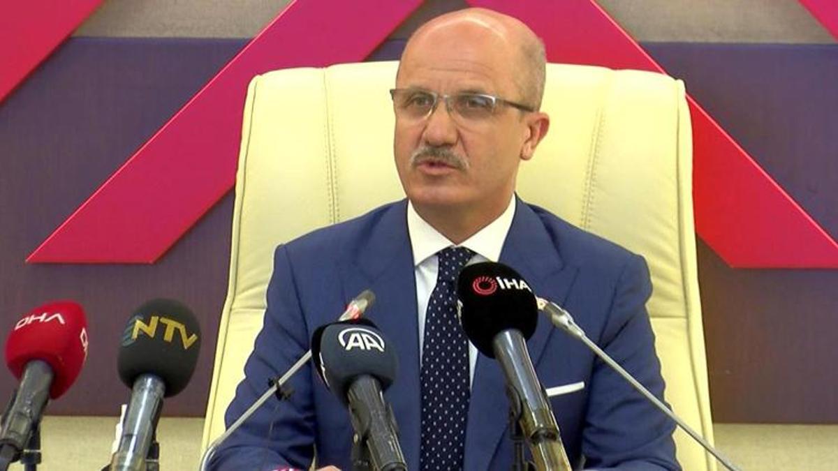Ukrayna'da okuyan Türk öğrenciler ile ilgili flaş açıklama! YÖK yatay geçiş için tarih verdi
