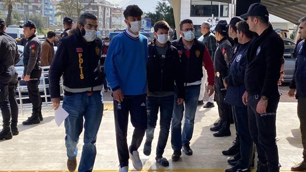 Husumetli aileler arasında kavga: 14 yaralı, 8 tutuklama