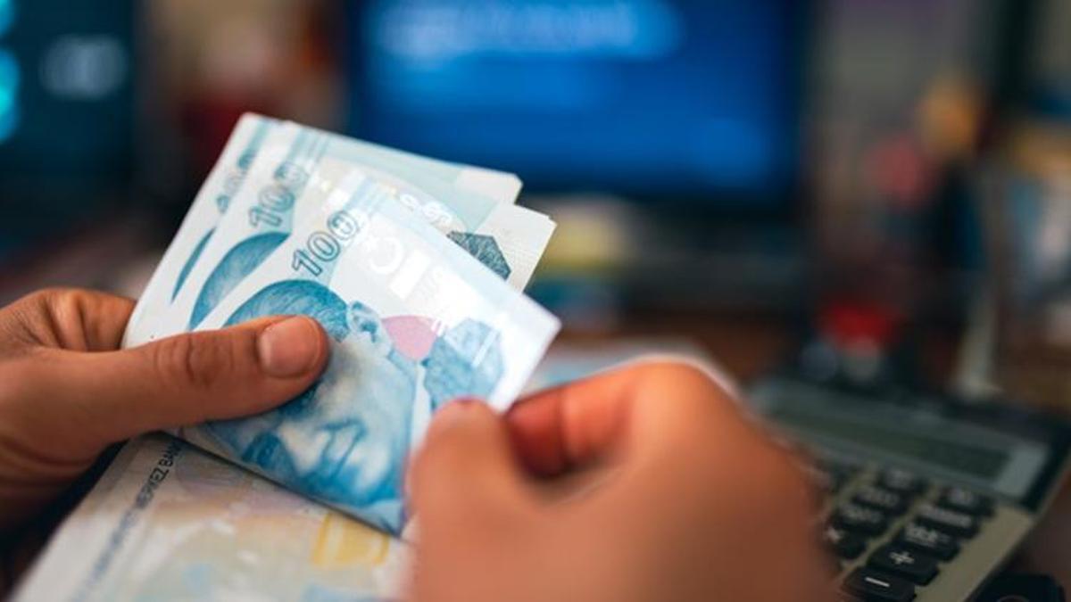 Memur ve memur emeklisine zam farkı çıktı mı? Memur maaşı enflasyon farkı ne oldu? 2022 Temmuz memur zam oranı ne olur?