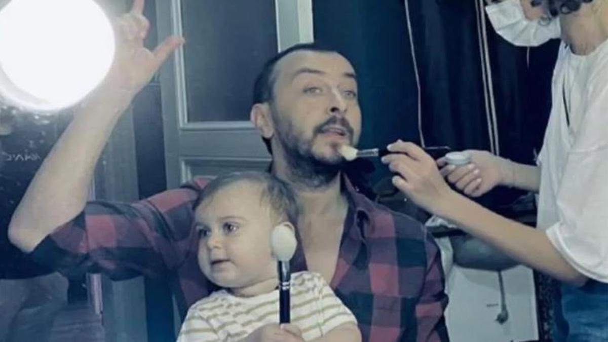 Oyuncu Ali Atay saç ektirdi!