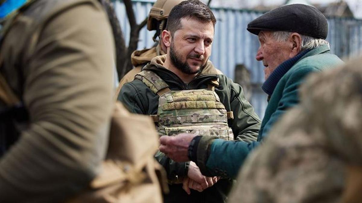 Zelenskiy duyurdu! Türkiye sivillerin savaş bölgesinden tahliyesi için devrede
