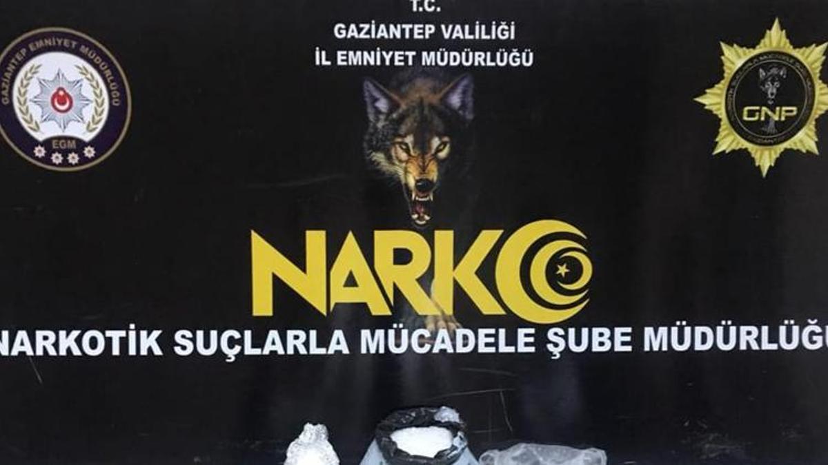 Gaziantep'te 1 kilo 450 gram metamfetamin ele geçti