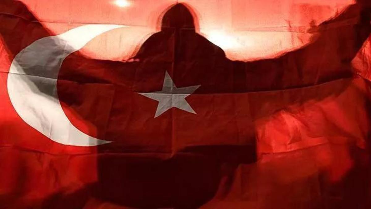 Türkiye Büyükelçiliği yeniden Kiev'e döndü!