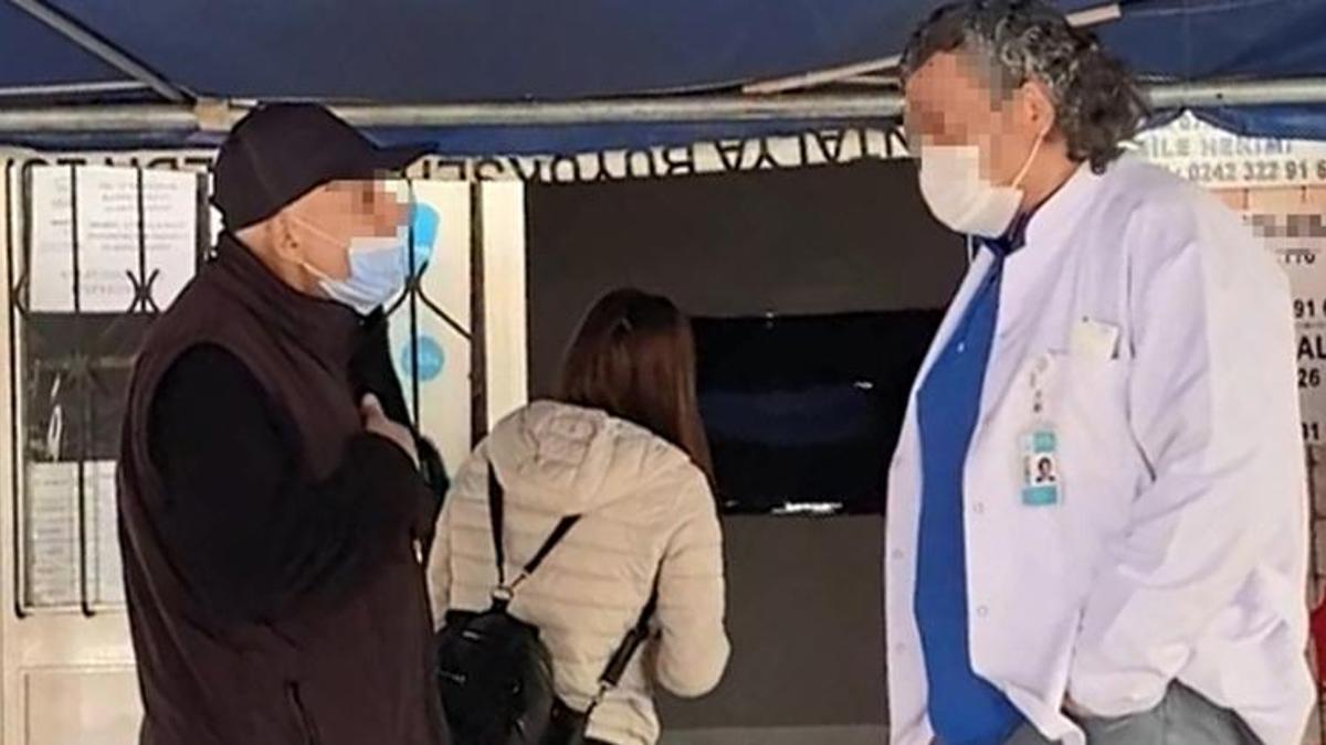 Pencereden muayeneye inceleme! Hastalar içeri alınmaya başlandı