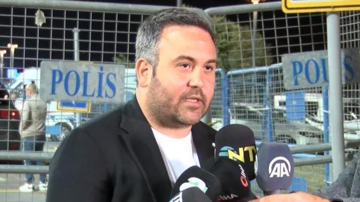 Altay başkanı Özgür Ekmekçioğlu istifa etti