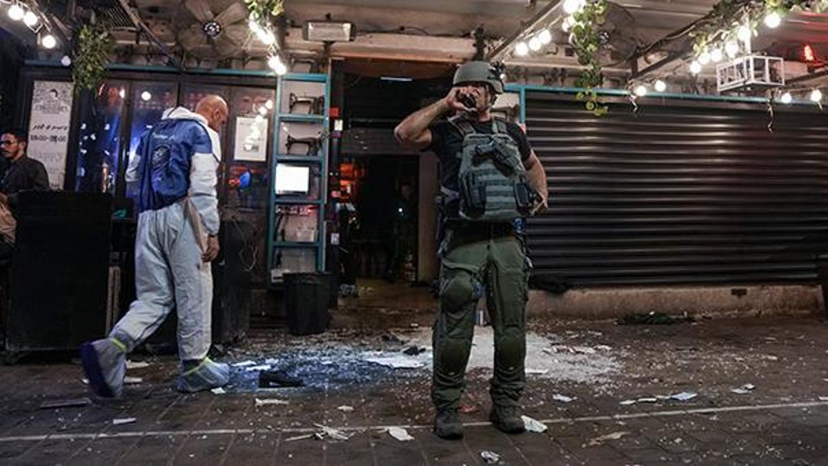 İsrail'de silahlı saldırı: 2 kişi öldü, 8 kişi yaralandı