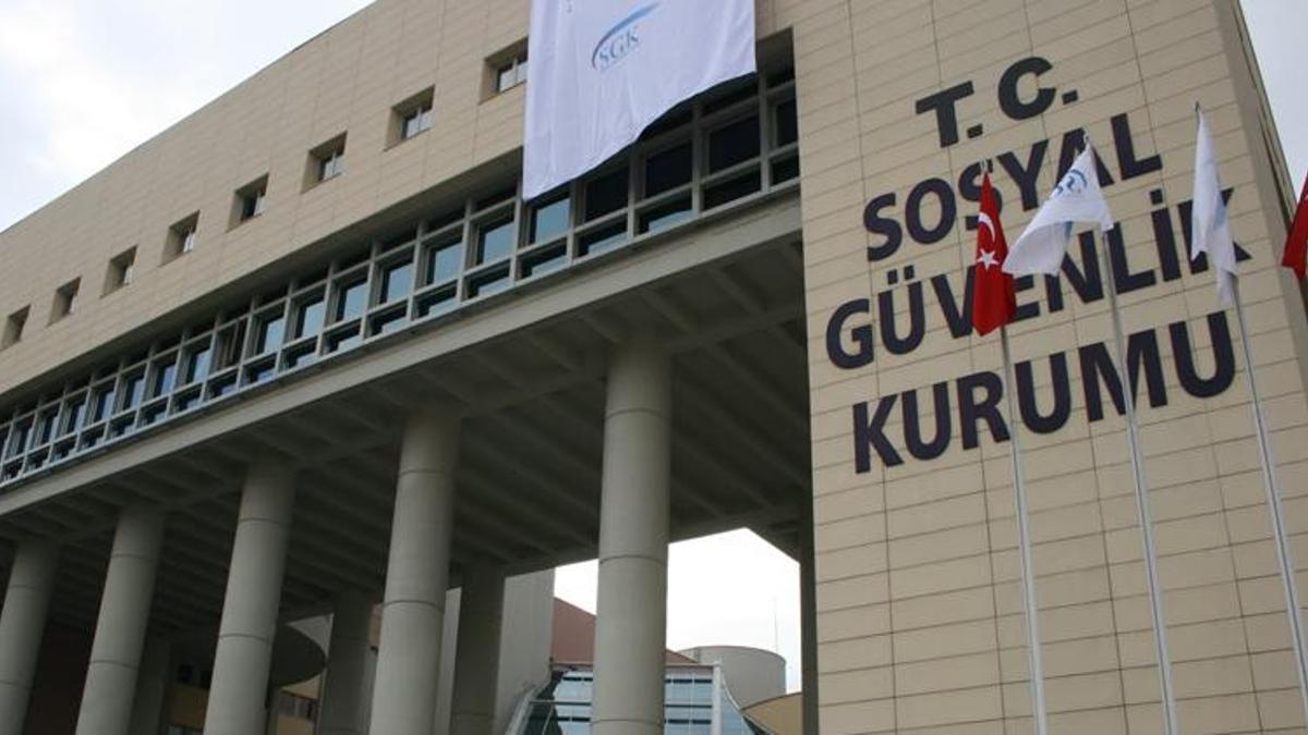 SGK'ya başvuranın hesabına yatıyor! Son dakika aylık ve maaş açıklaması!